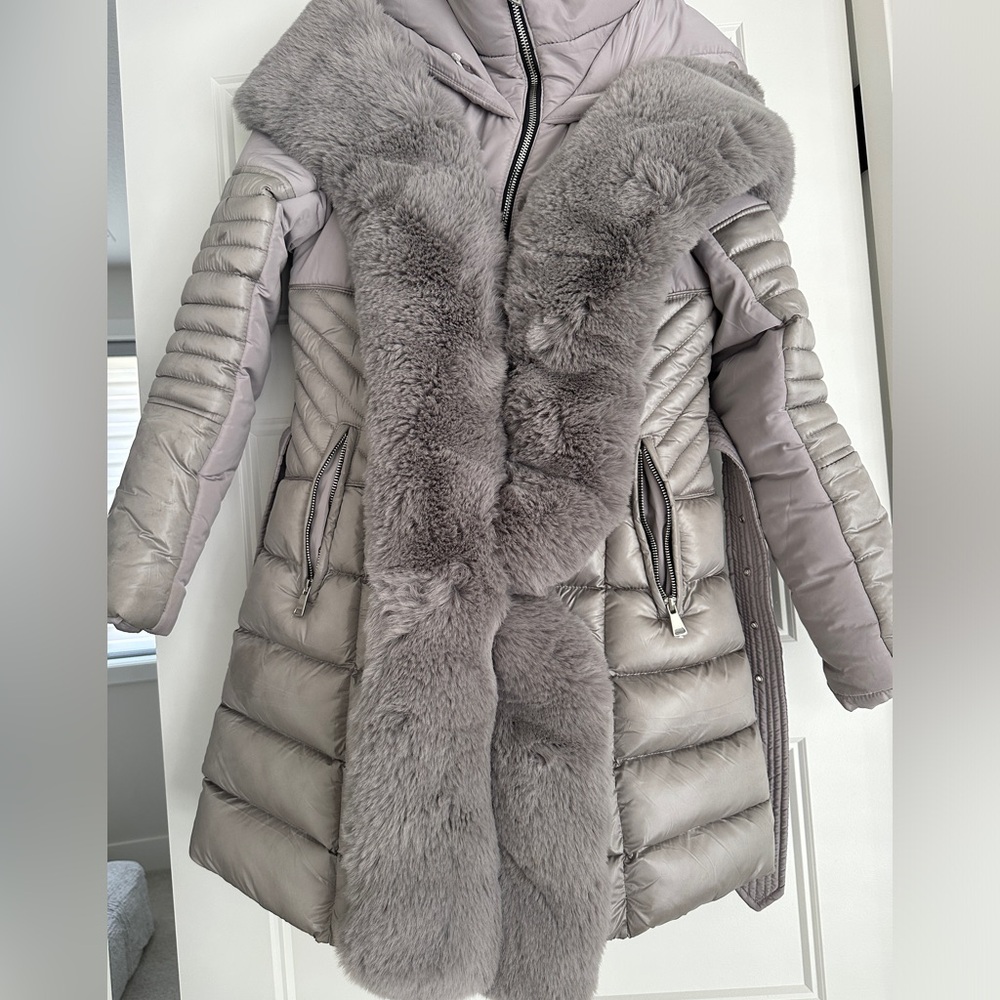 Jacket - Picture 2 of 3